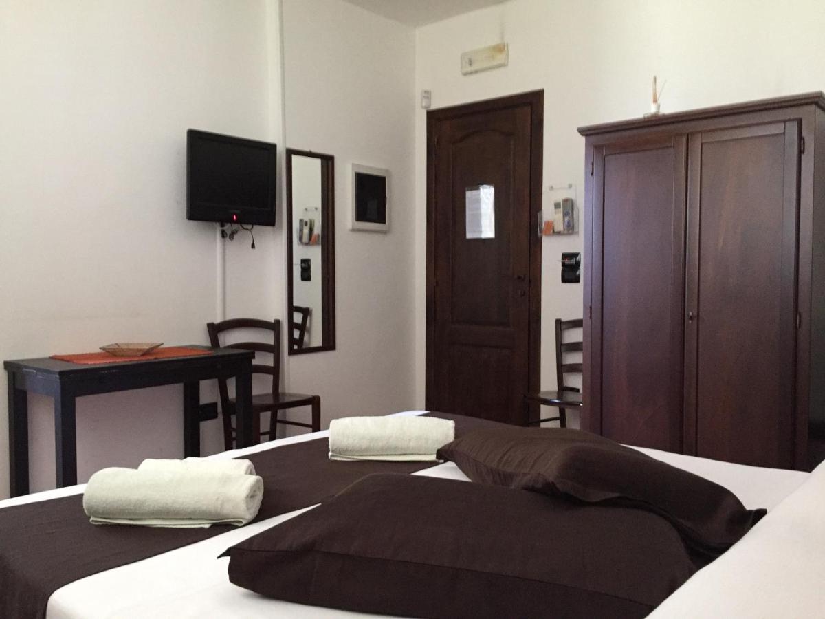 Bed&Breakfast Giardini Di Marzo Lecce Exterior foto